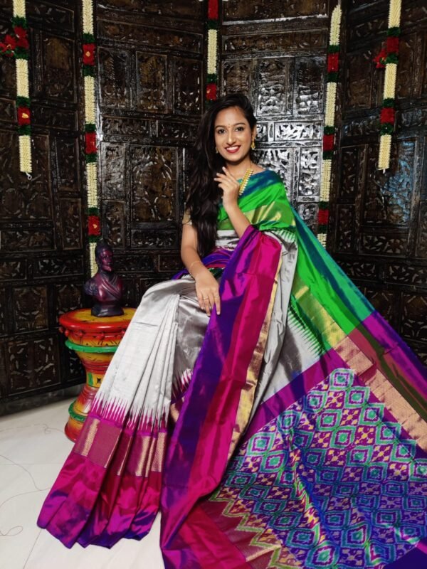 Pochampally-Ikkat-Silk-Saree-Cream-White-with-Green-and-Purple