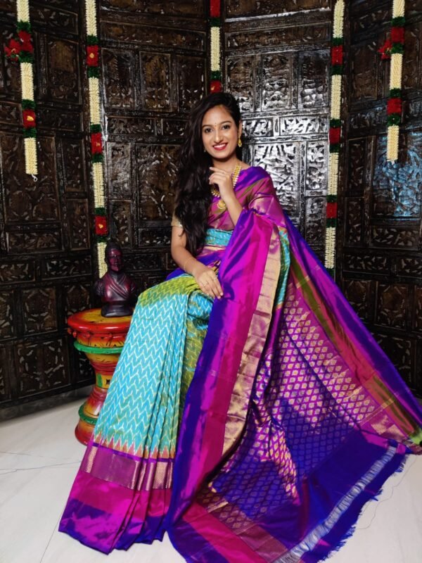 Pochampally-Ikkat-Silk-Saree-Ice-blue-Purple